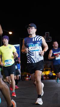 BIB: 84418, 43372
                            <button type="button" onclick="openModal(23066614)" class="btn btn-primary btn-sm float-right btn-popup" data-toggle="modal" data-target=".modal-high-quality">
                        <i class="fas fa-shopping-cart"></i> Add to Cart
                    </button>
                                            <button type="button" onclick="isThisMe(23066614, true)" class="btn btn-success btn-sm float-right btn-popup btn-isme hidden" data-toggle="tooltip" data-placement="bottom" title="นี่คือรูปของคุณใช่ไหม คลิกที่นี่เพื่อเอาเข้าอัลบั้ม">
                        <i class="fas fa-plus"></i> Add to album
                    </button>
                    <button type="button" onclick="isThisMe(23066614, false)" class="btn btn-warning btn-sm float-right btn-popup btn-isnotme hidden">
                        <i class="fas fa-ban"></i> Remove from album
                    </button>